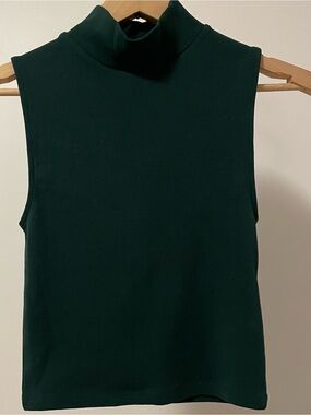 Zara Deep Green Ribbed Top